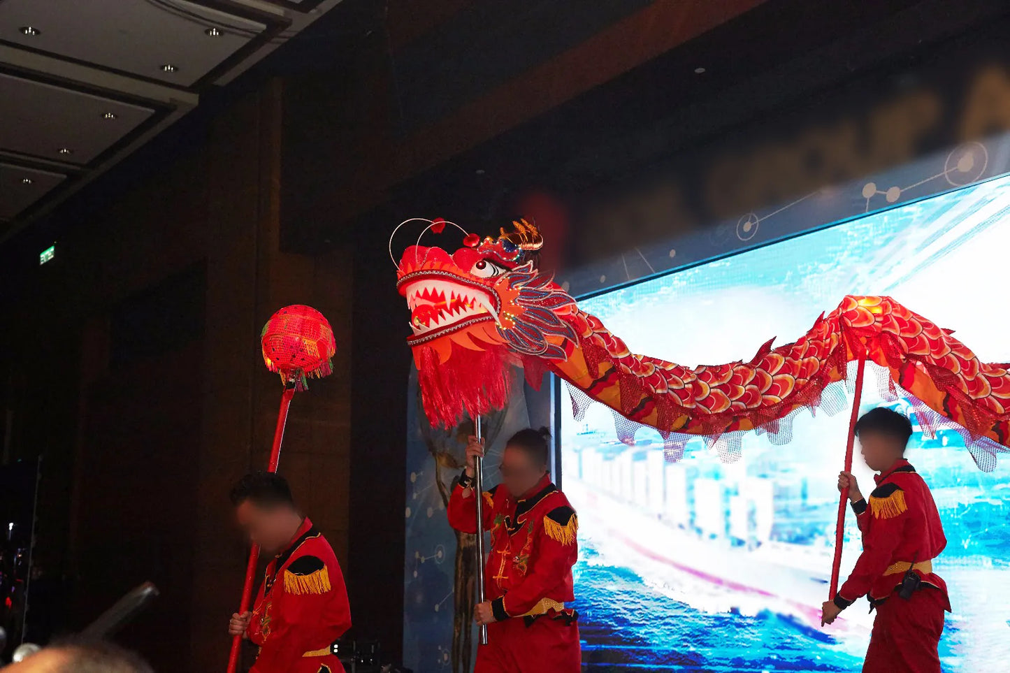 中式LED發光舞龍