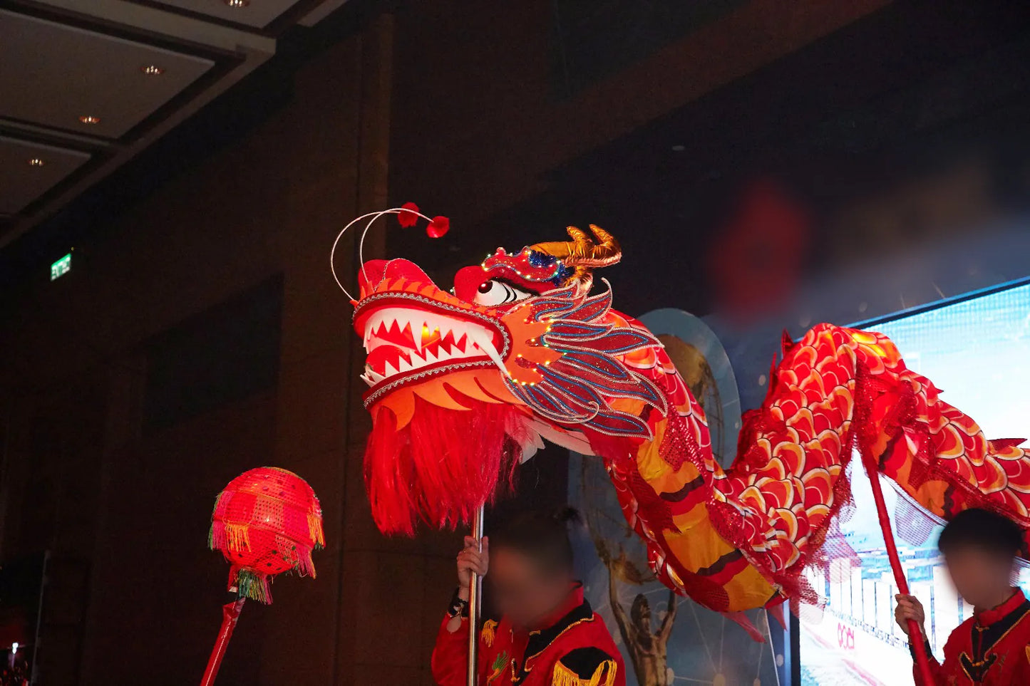 中式LED發光舞龍