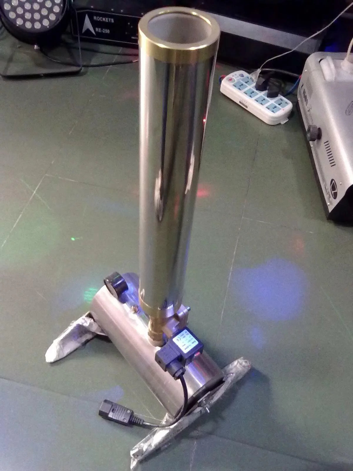 電子彩带炮機,禮炮機